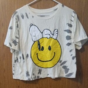 Peanuts Cream and Gray Smiley Face Tee